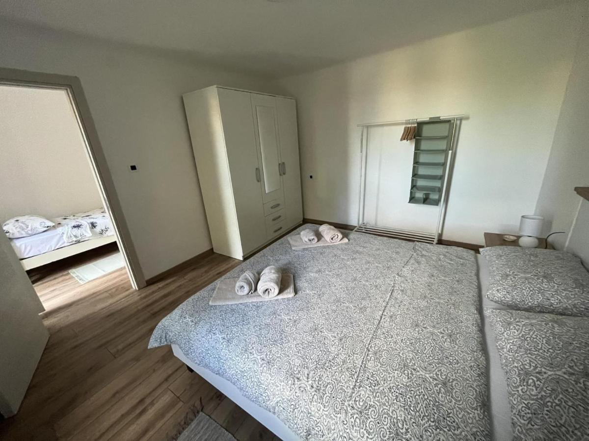 Apartment Hermes ลอฟราน ภายนอก รูปภาพ